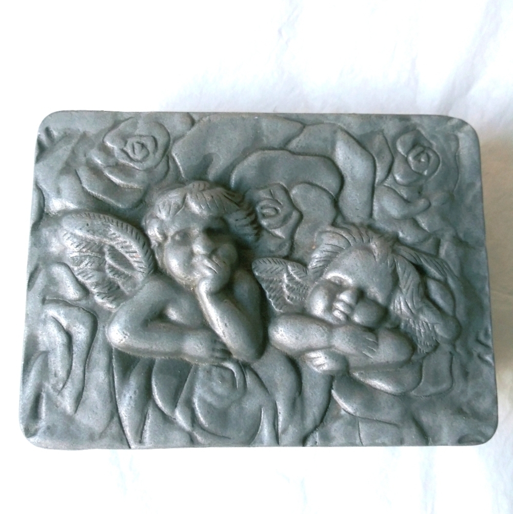 Vintage Cherubs Pewter Trinkets Box